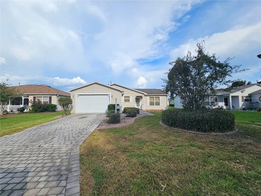 945 CANDLER PL, THE VILLAGES, FL 32162 - Image a85216b1015fab6fbbcfd5c70851bf08/3448568048