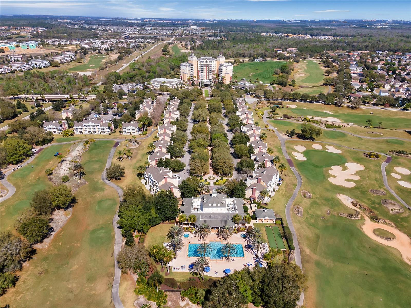 REUNION GRANDE CONDO - Residential