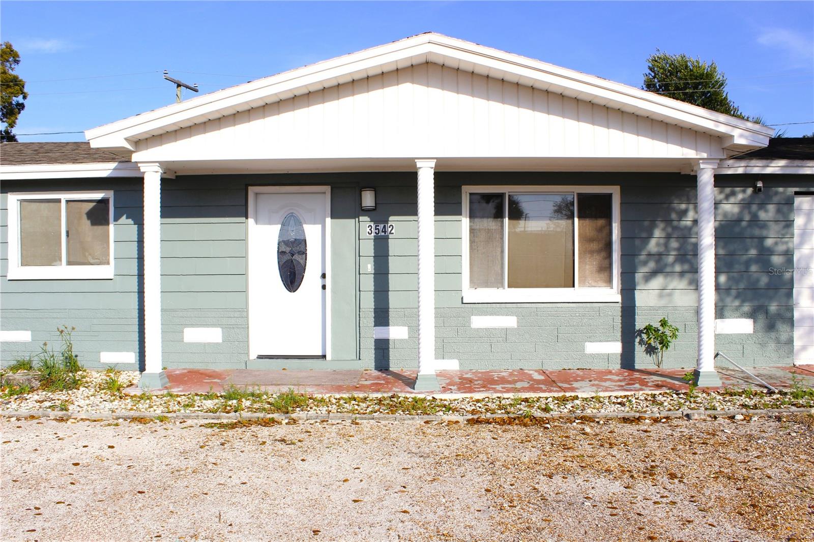 COLONIAL MANOR UNIT 1 PB 8 PG 12 LOT 29 OR 8743 PG - Residential