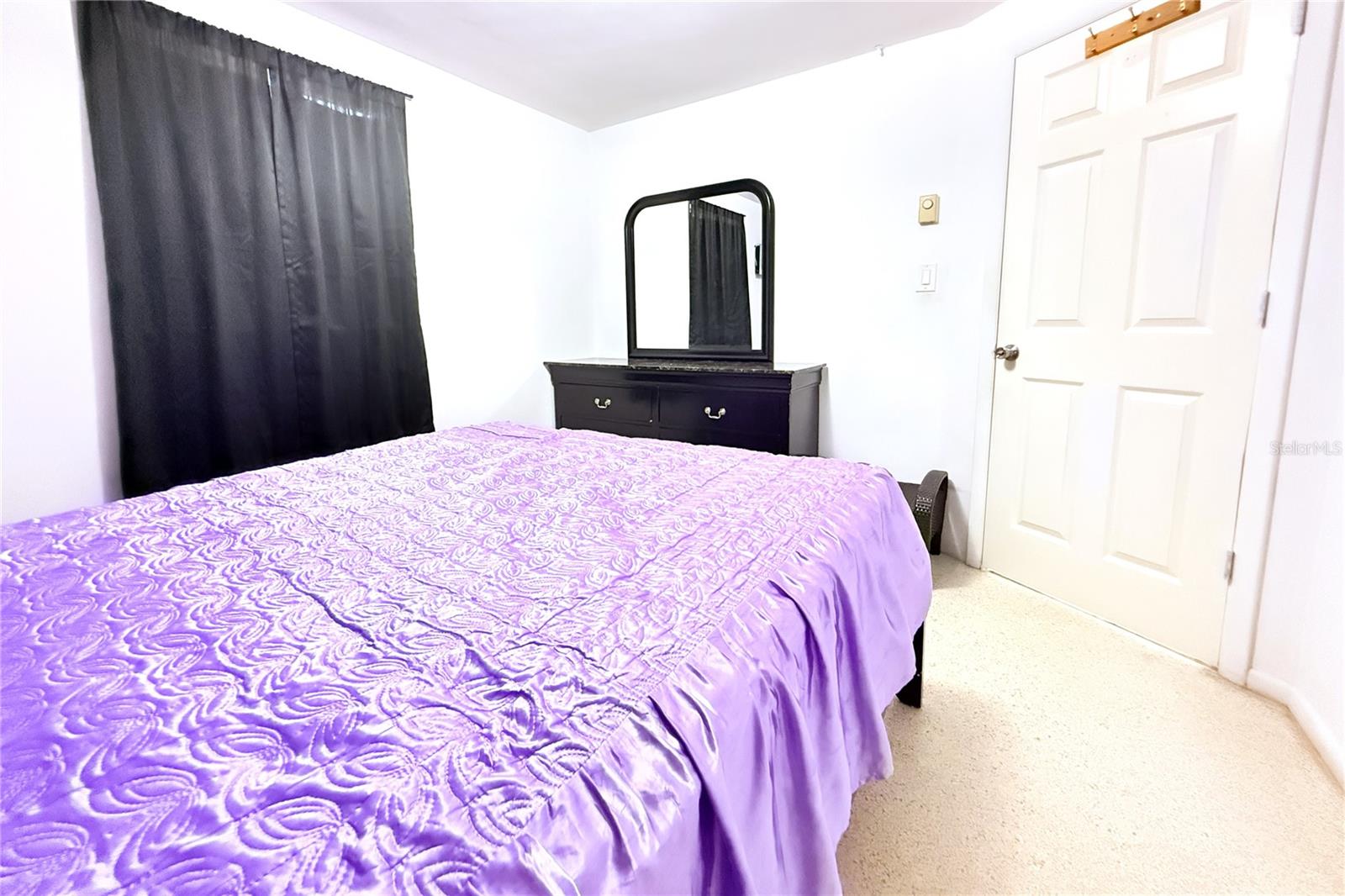 COLONIAL MANOR UNIT 1 PB 8 PG 12 LOT 29 OR 8743 PG - Residential