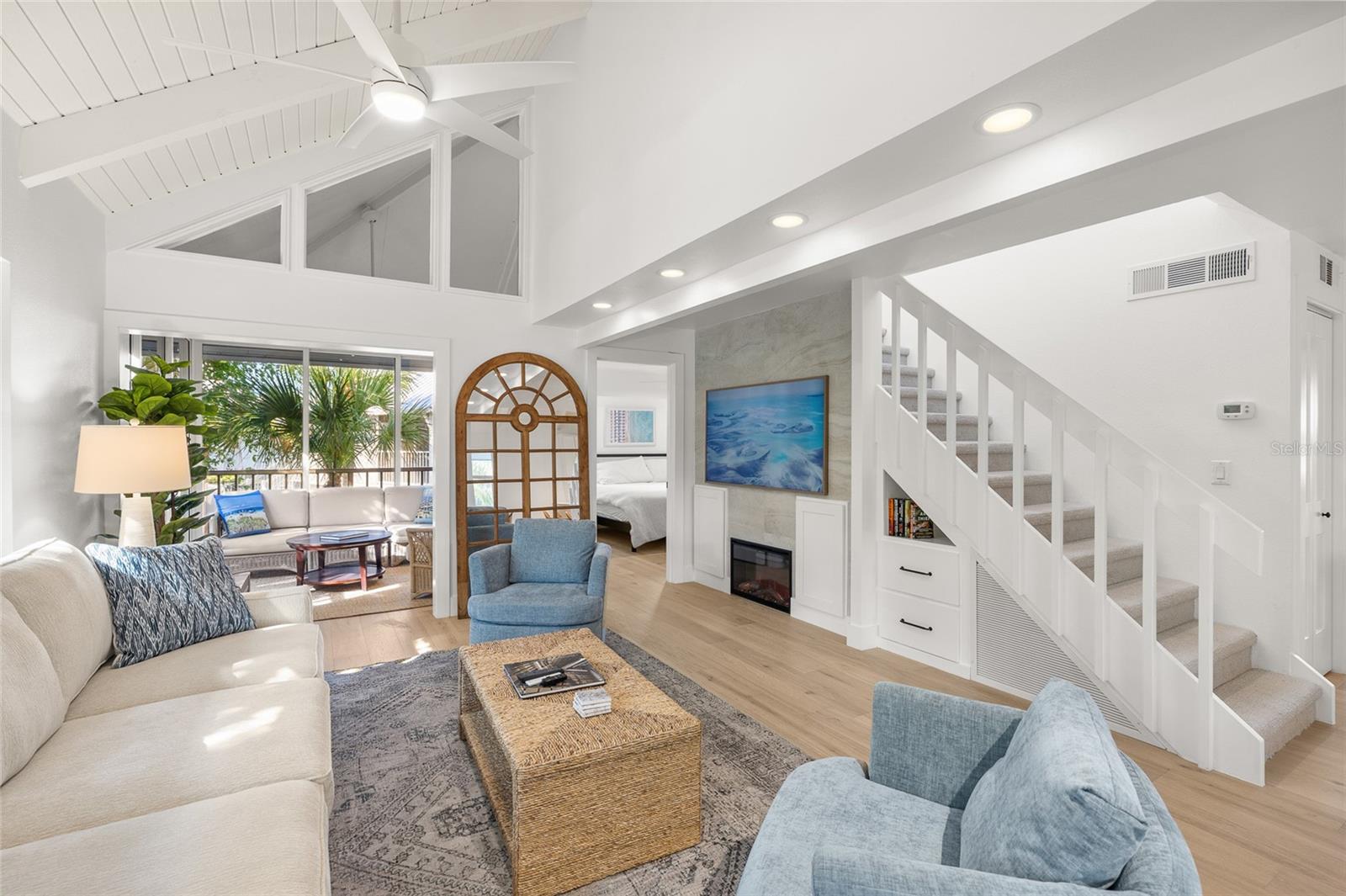 VILLAGE BOCA GRANDE CLUB - Residential