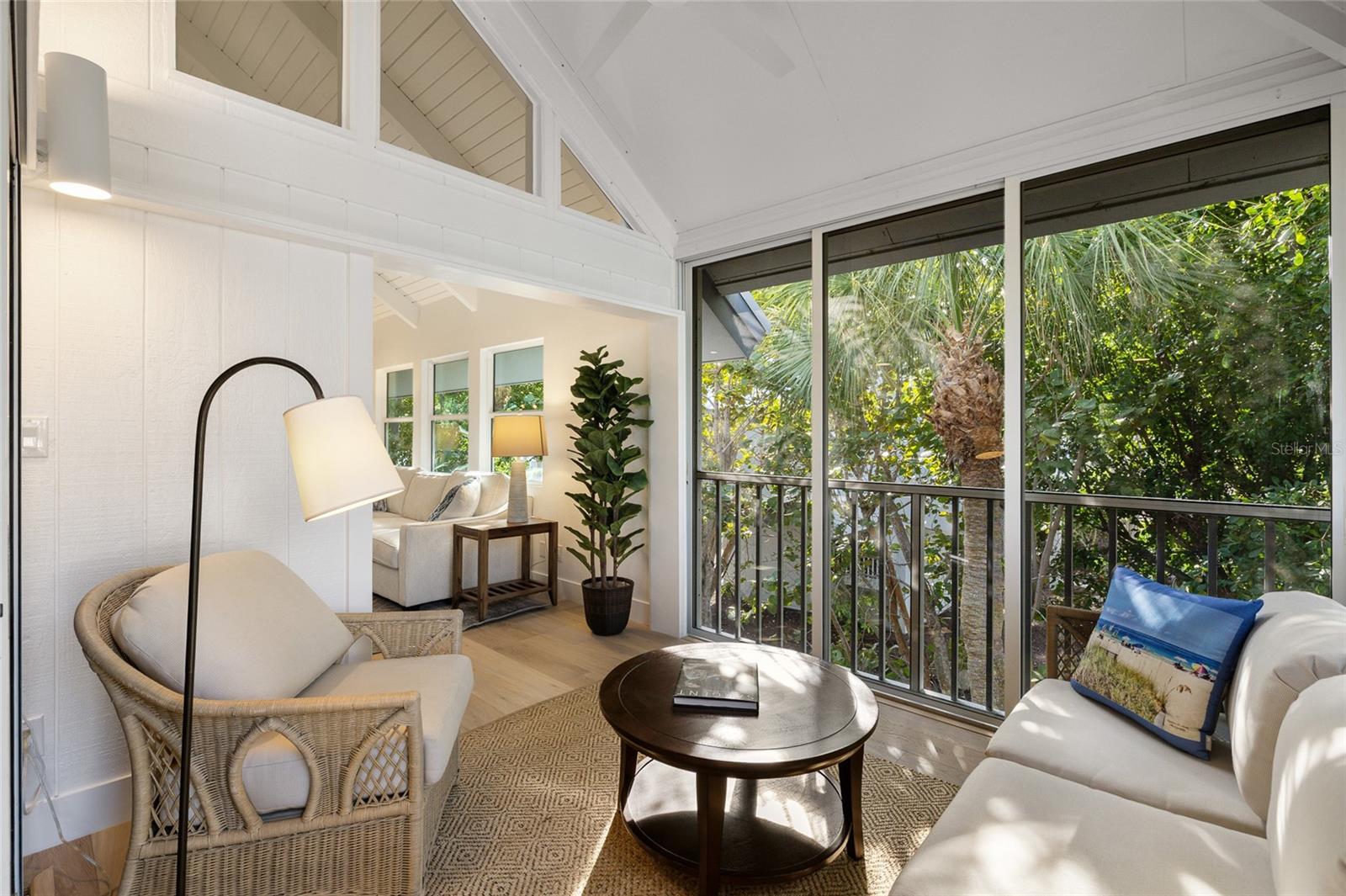 VILLAGE BOCA GRANDE CLUB - Residential