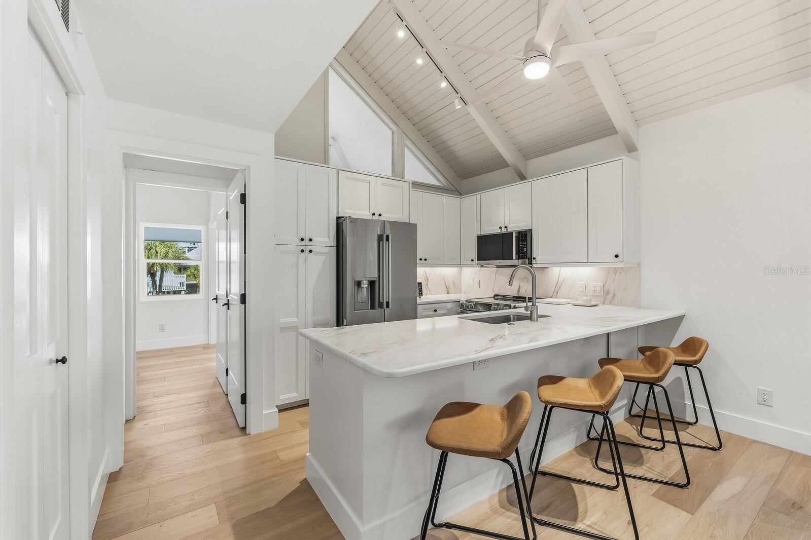 VILLAGE BOCA GRANDE CLUB - Residential