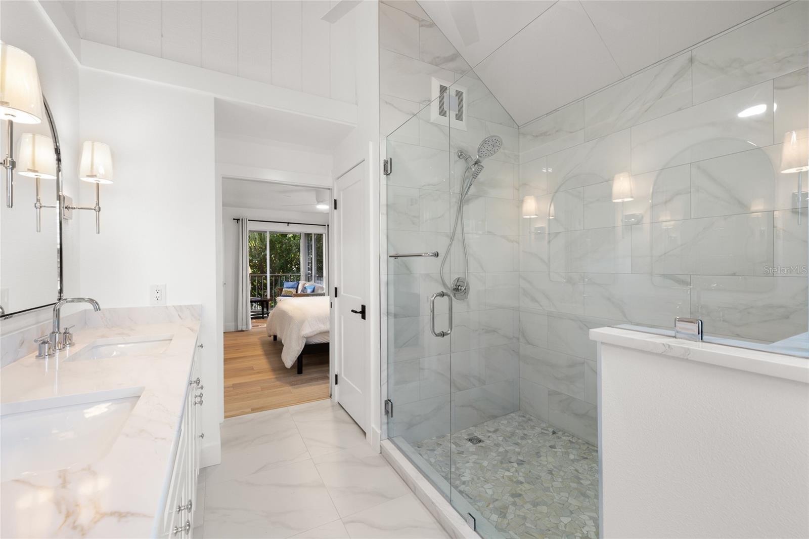 VILLAGE BOCA GRANDE CLUB - Residential