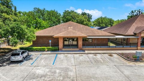 Photo of 1623 SW 1st Avenue, Ocala, FL 34471 (MLS # OM701667)