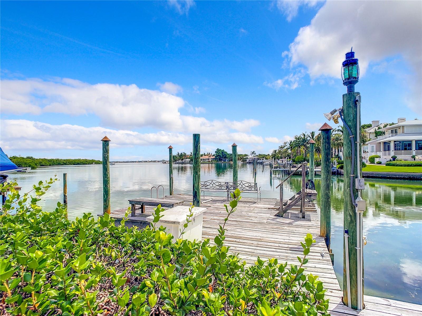 SAINT ARMANDS DIV JOHN RINGLING ESTATES - Residential