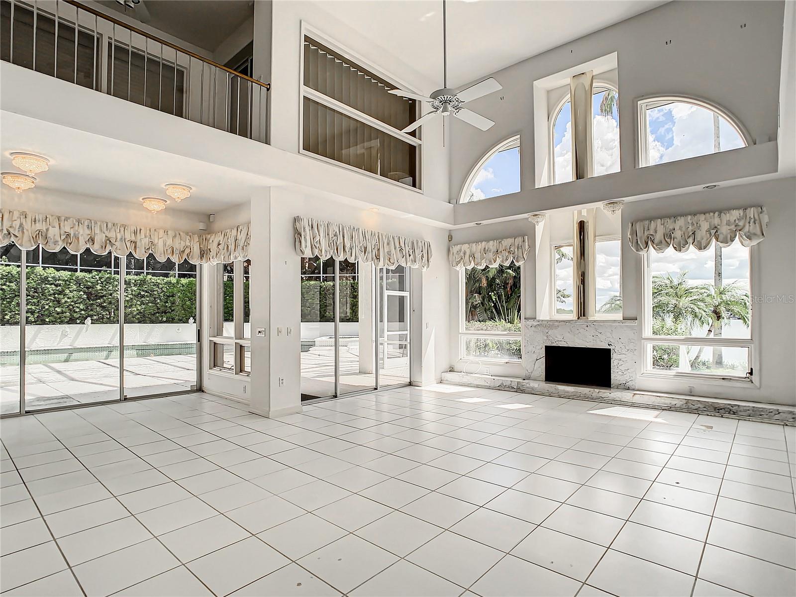 SAINT ARMANDS DIV JOHN RINGLING ESTATES - Residential