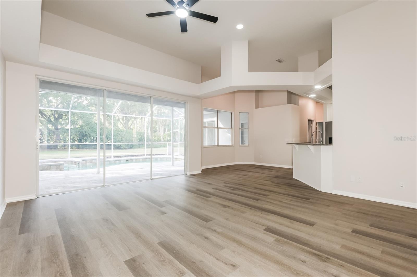 RIVER HILLS COUNTRY CLUB PH 1B PARCEL 9 - Residential