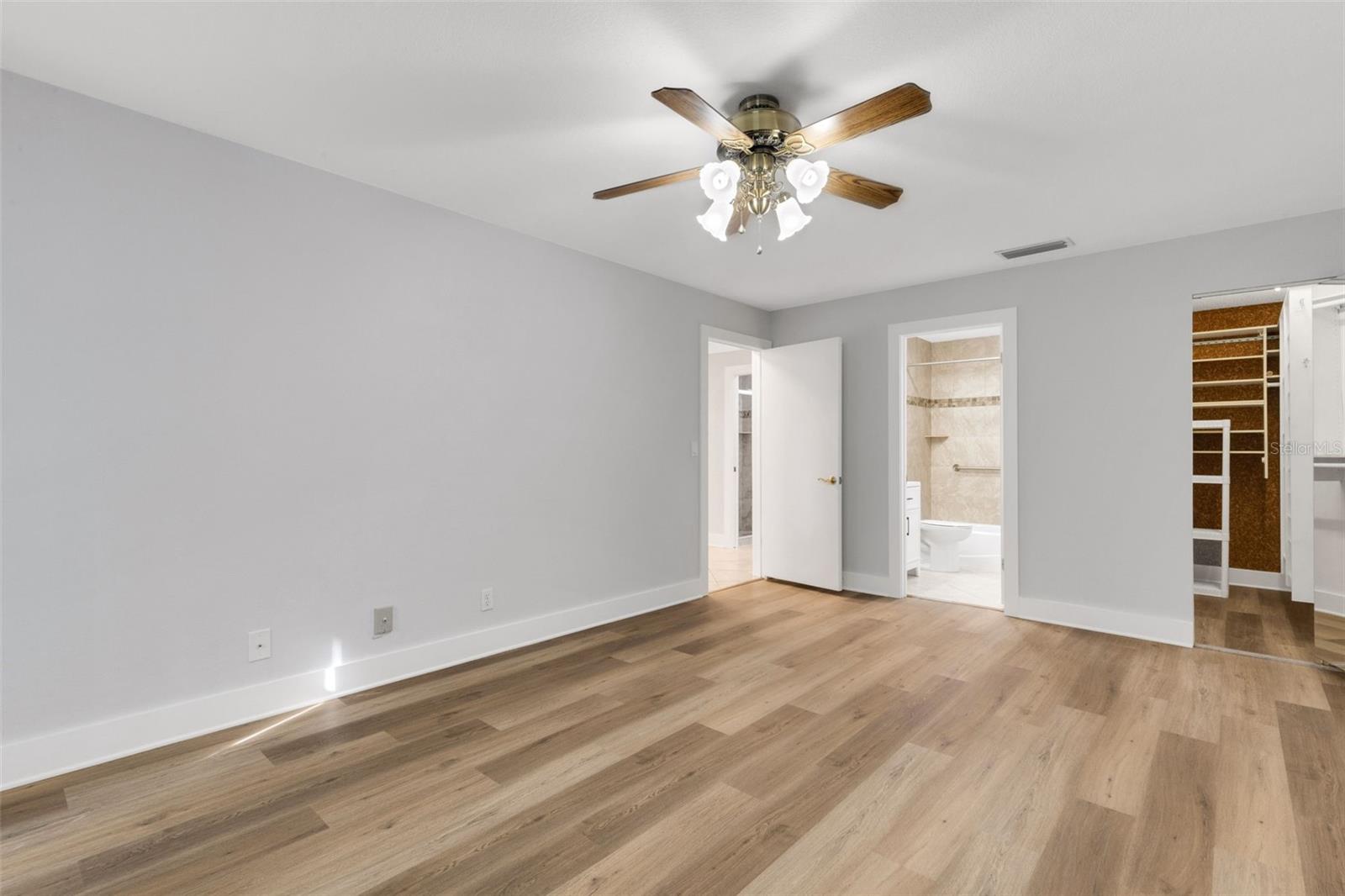 GARDENS THE CONDO - Residential