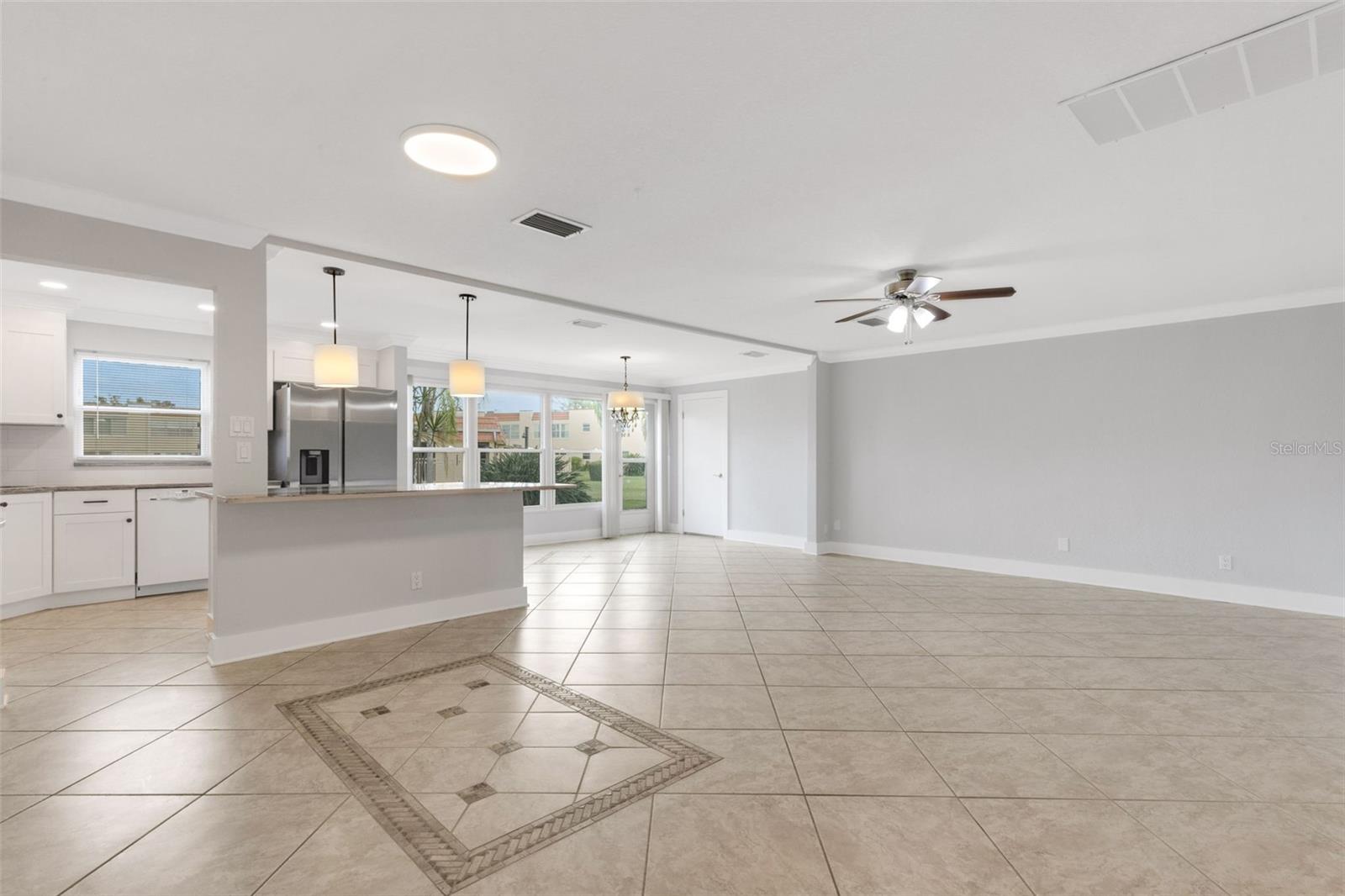 GARDENS THE CONDO - Residential