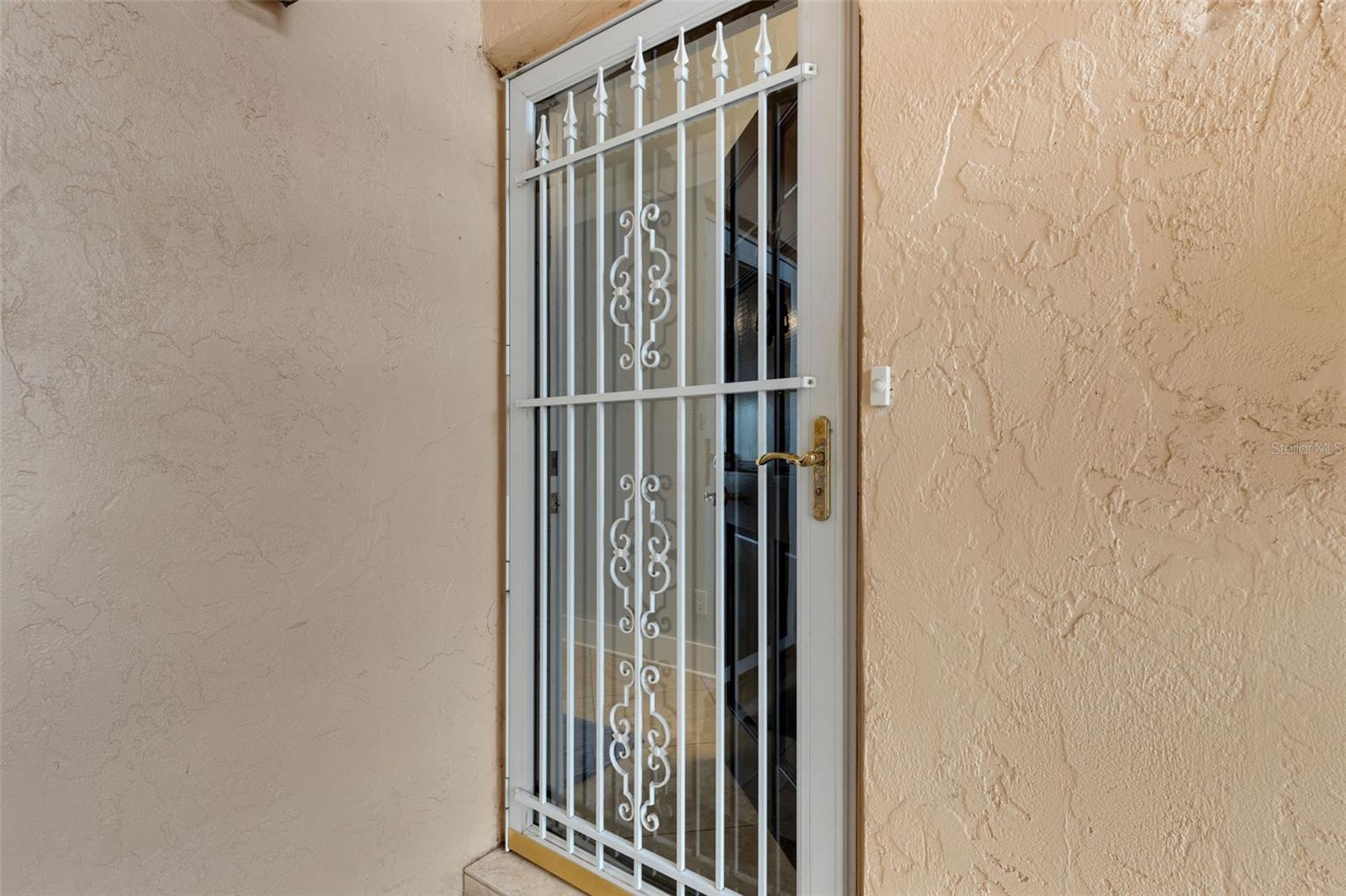 GARDENS THE CONDO - Residential