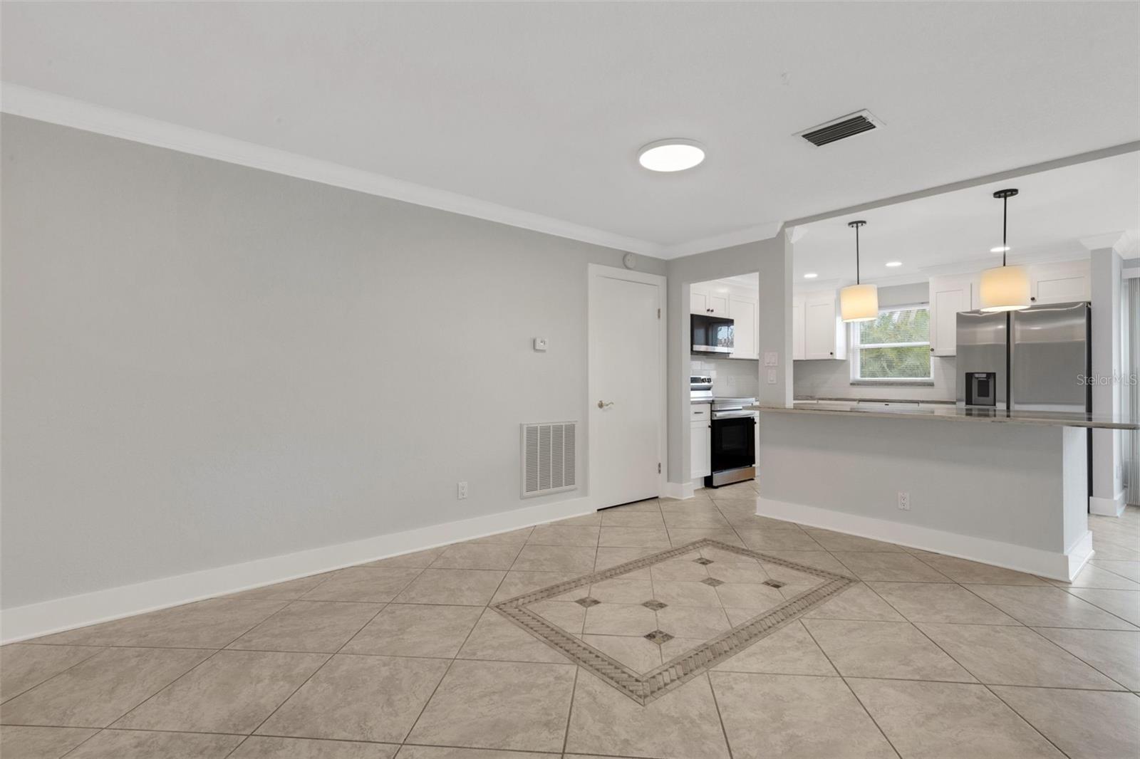 GARDENS THE CONDO - Residential