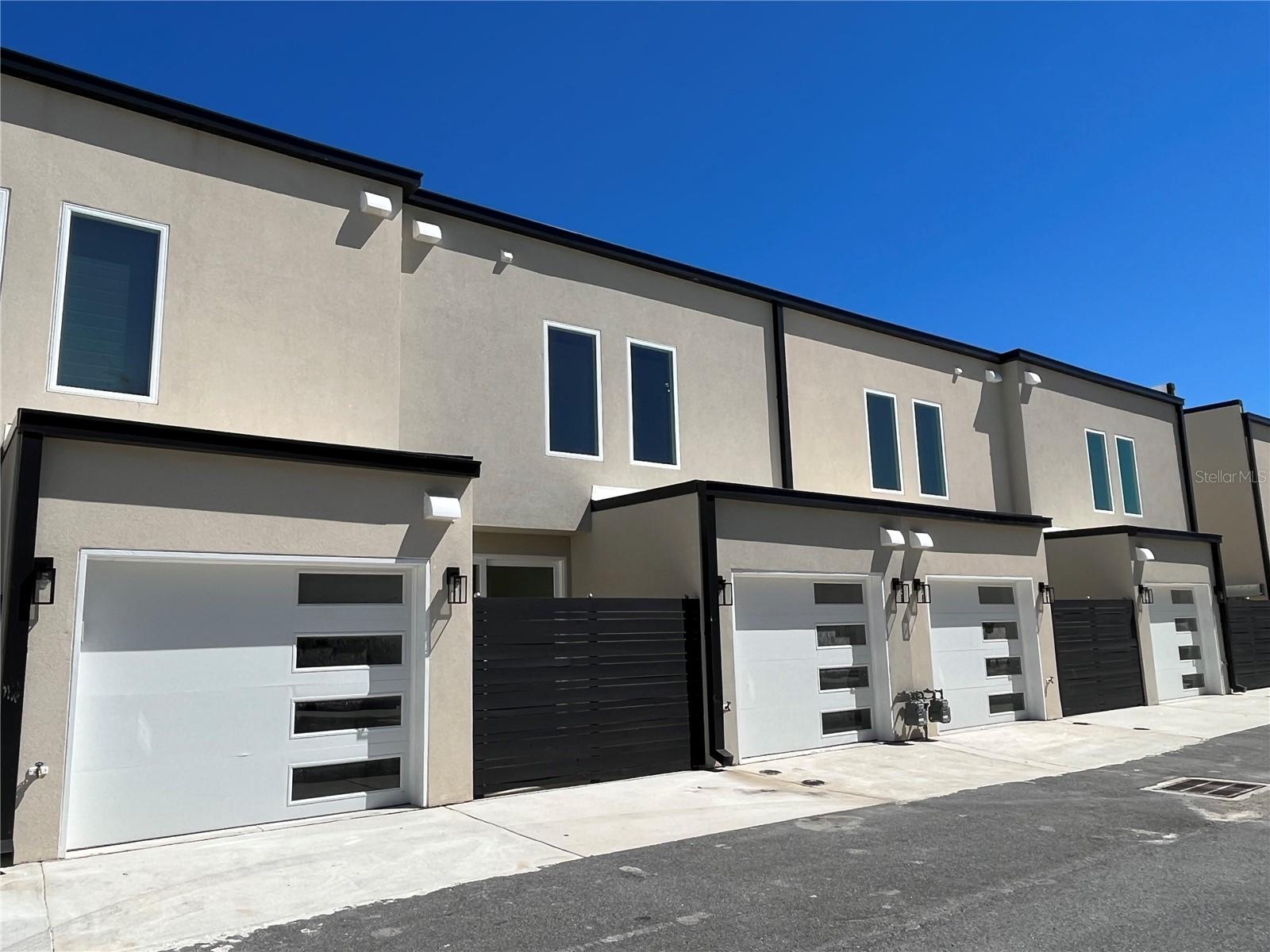 3288 SW 49TH TERRACE