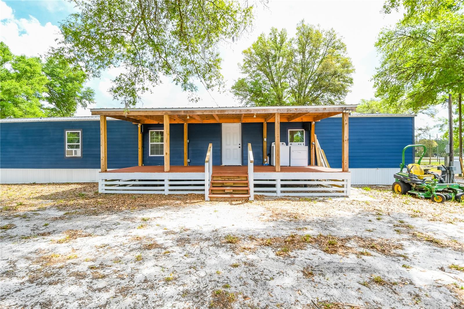 THE PETERSON PLACE - Residential