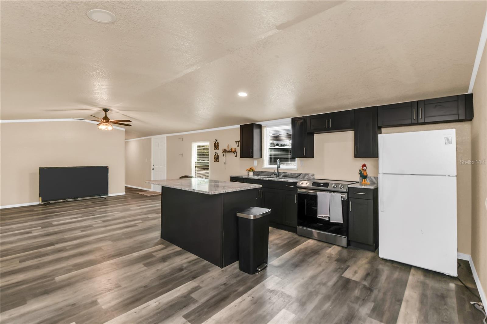 THE PETERSON PLACE - Residential