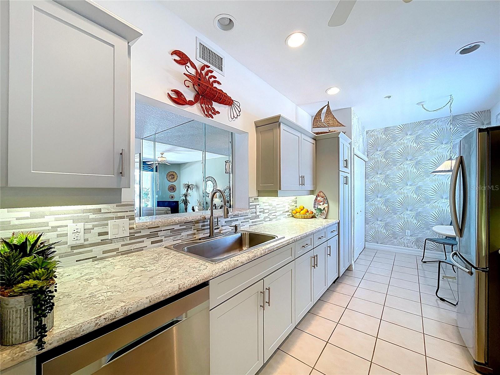 ISLAND PARK PL - Residential