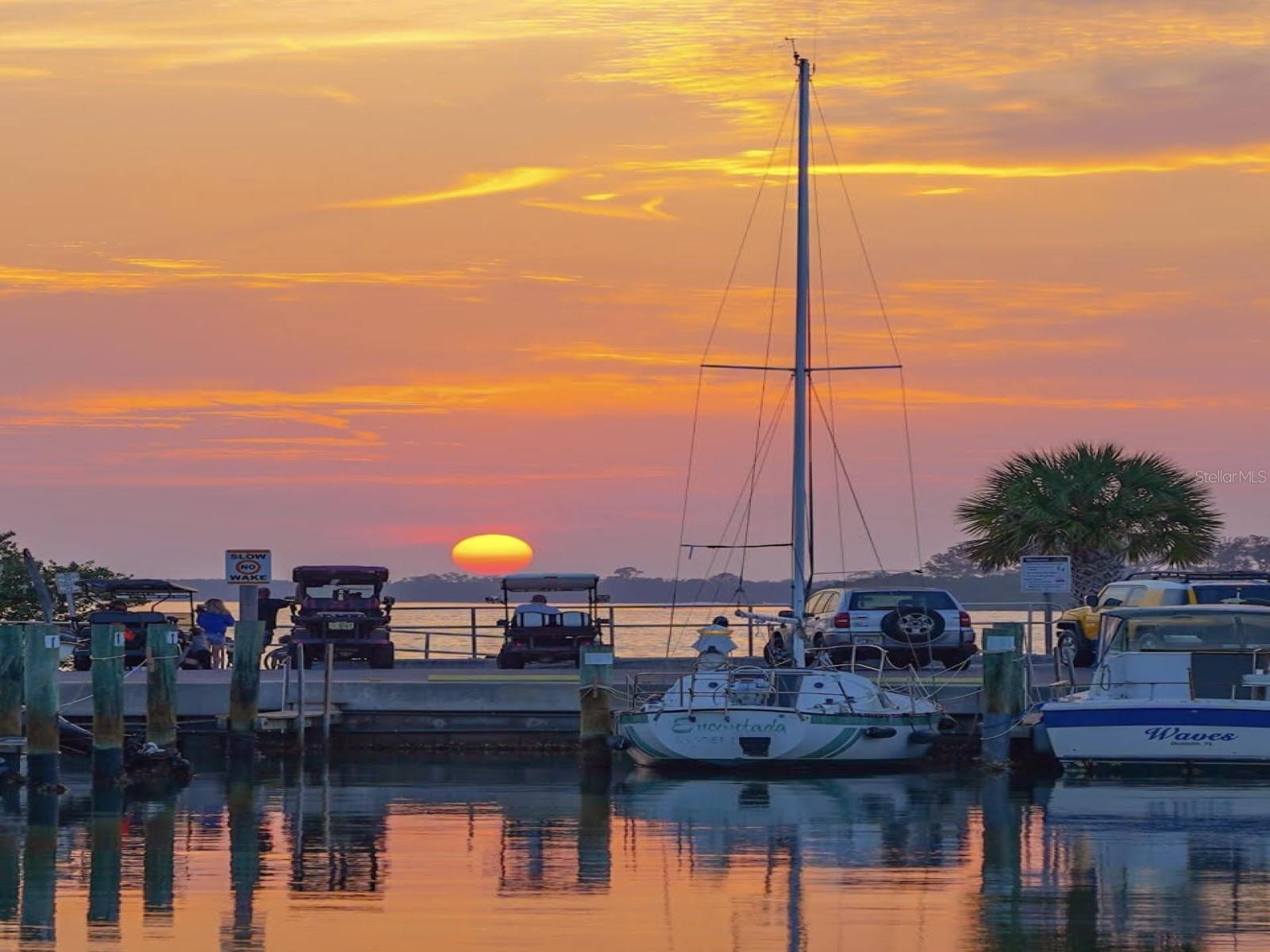 ISLAND PARK PL - Residential