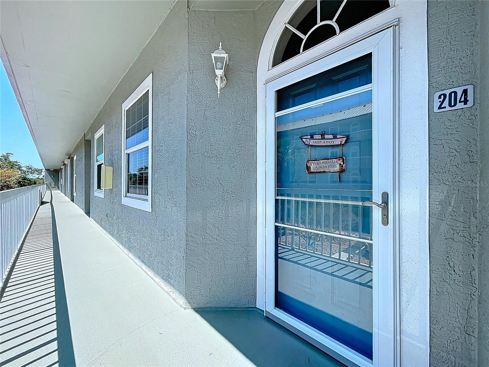 ISLAND PARK PL - Residential