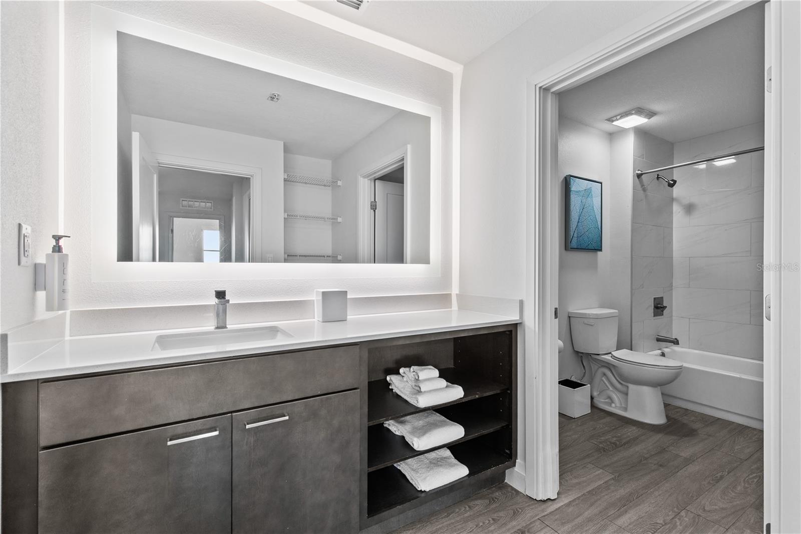 GROVE RESORT AND SPA HOTEL CONDOMINIUM - Residential