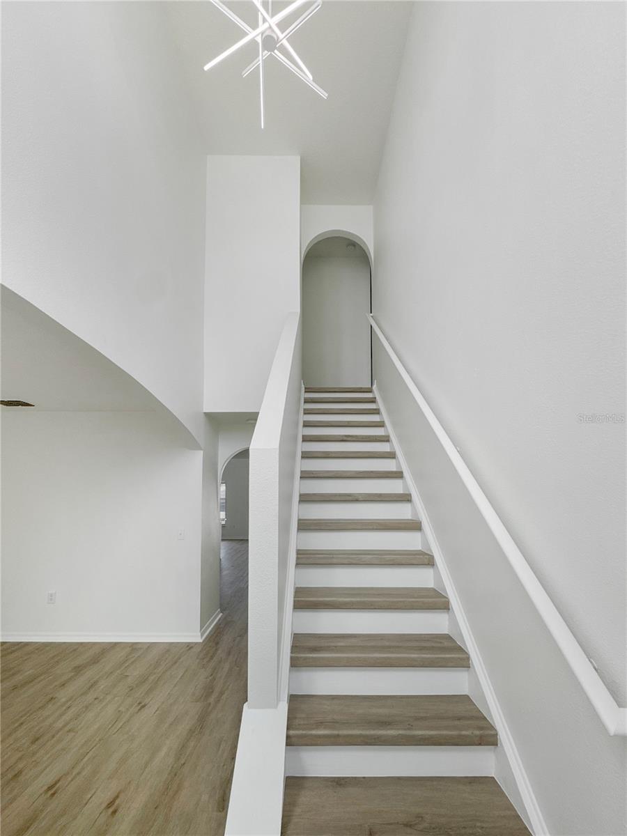 LEESBURG OVERLOOK AT LAKE GRIFFIN - Residential