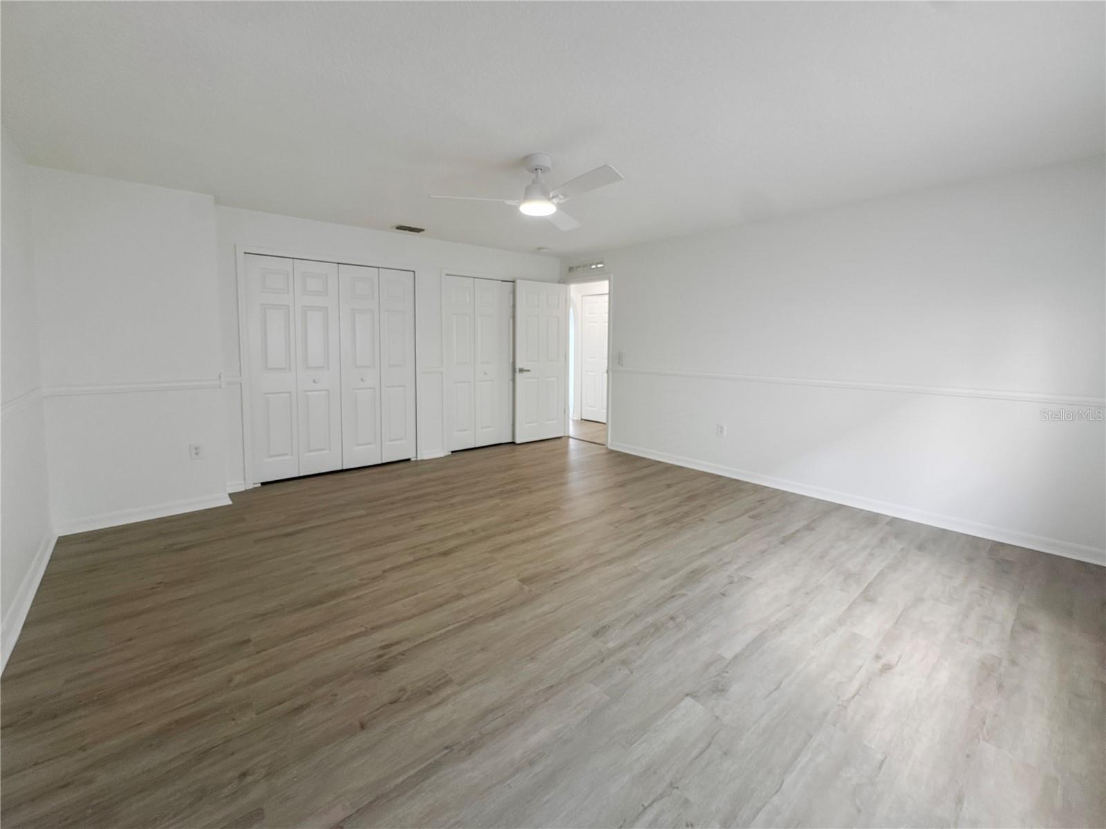 LEESBURG OVERLOOK AT LAKE GRIFFIN - Residential