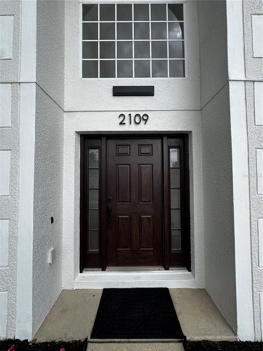 LEESBURG OVERLOOK AT LAKE GRIFFIN - Residential
