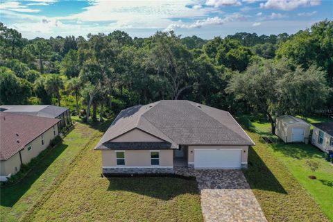 A home in PORT CHARLOTTE