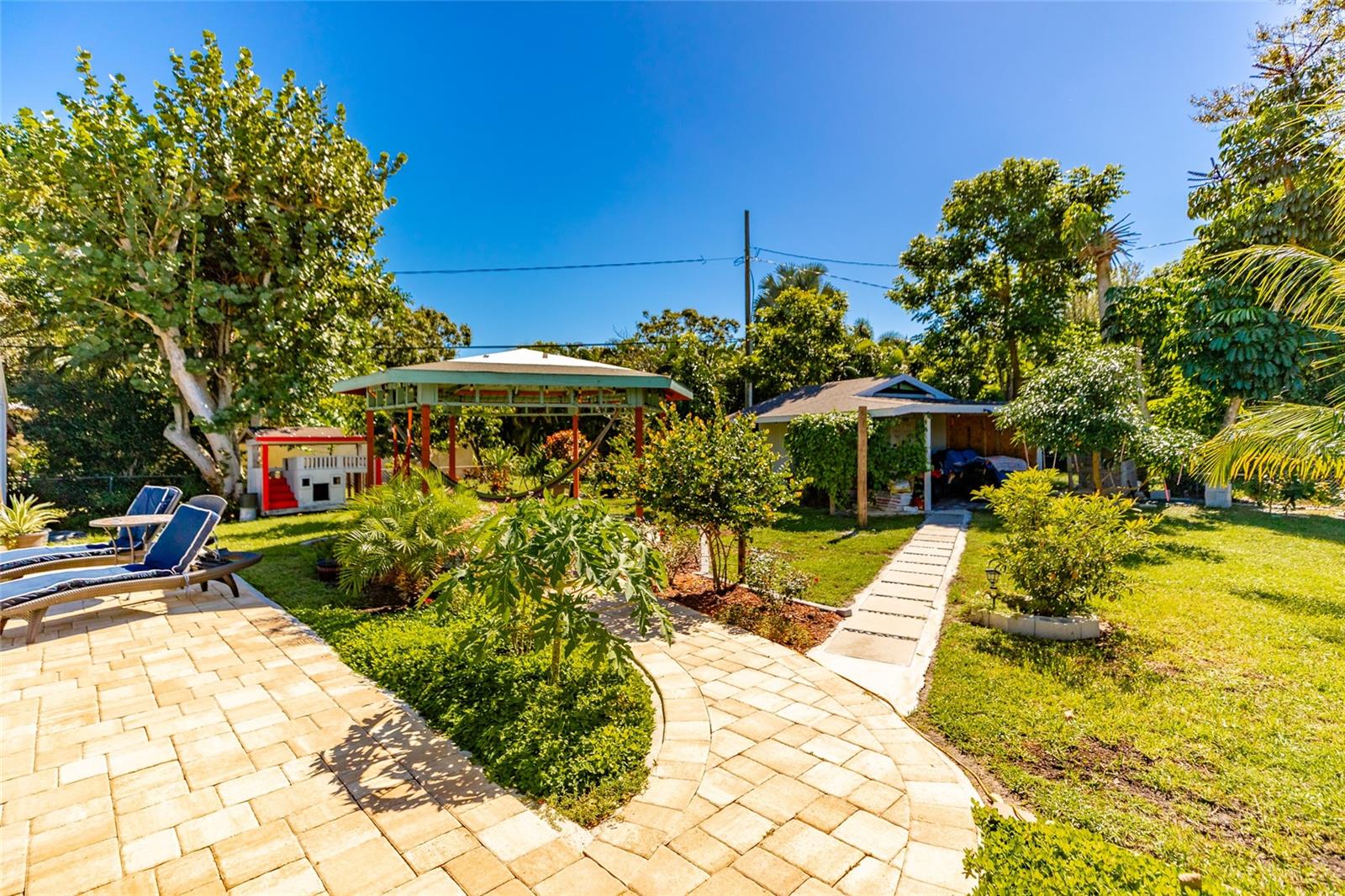 MARAVILLA TERRACE SUB - Residential