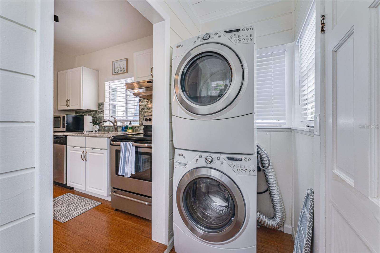 SUNSHINE PARK - Residential