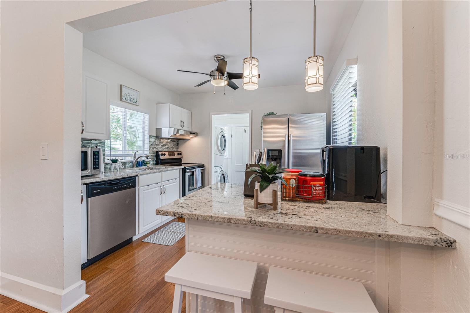 SUNSHINE PARK - Residential