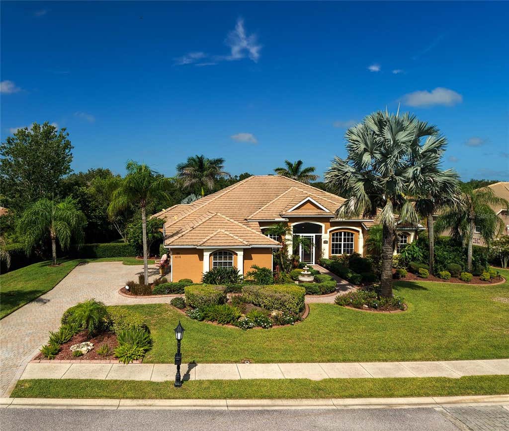 Photo of 414 169th Court NE, Bradenton, FL 34212 (MLS # A4702638)