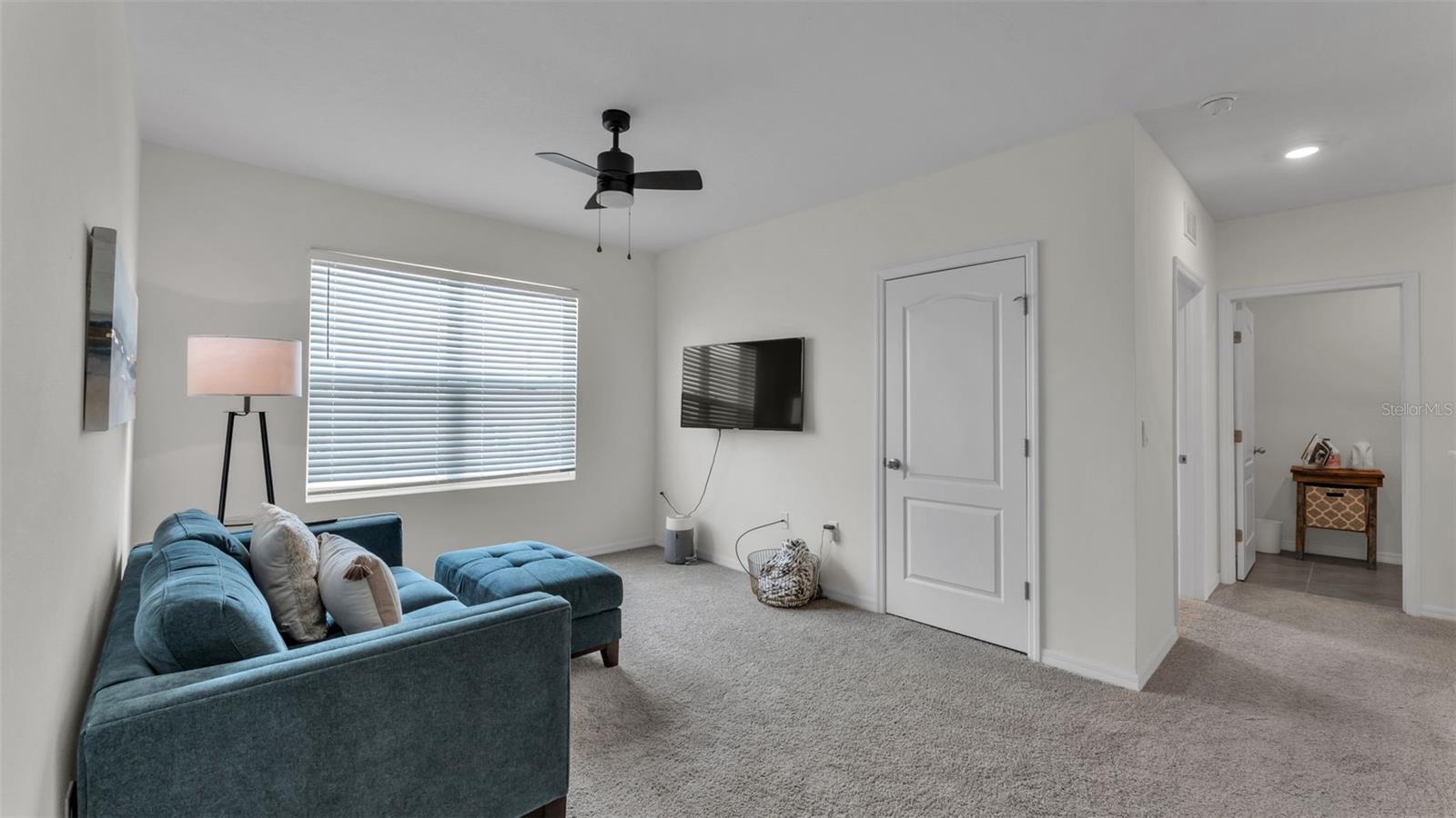 WIND MDWS SOUTH PH ONE - Residential
