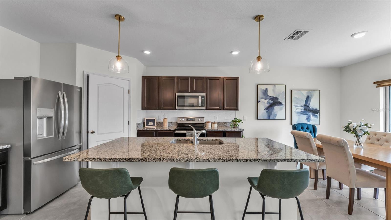 WIND MDWS SOUTH PH ONE - Residential