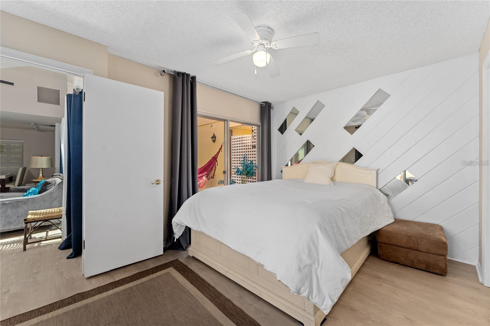 ISLAND CLUB AT ROSEMONT CONDO - Residential