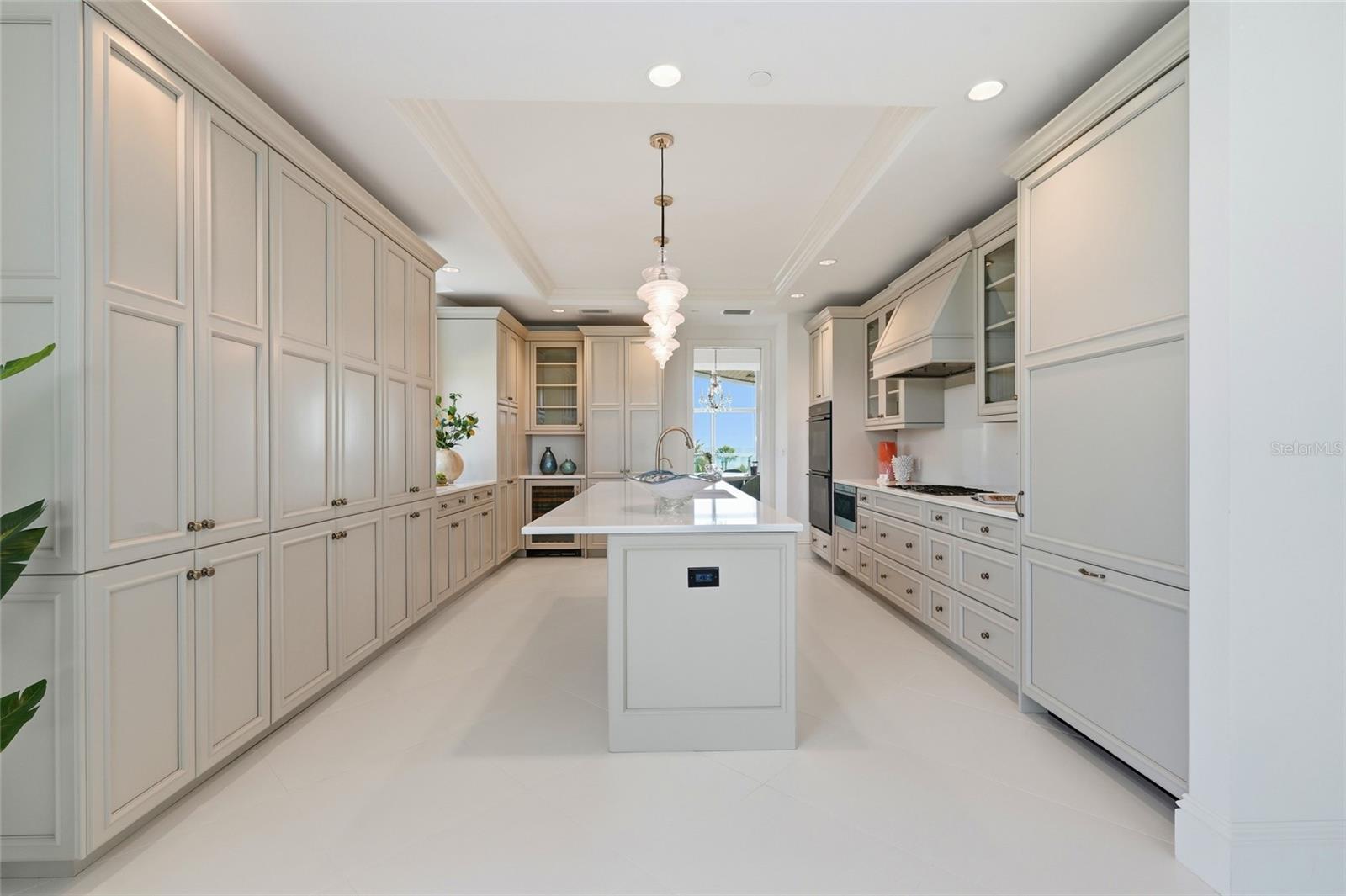 ARIA LONGBOAT KEY - Residential