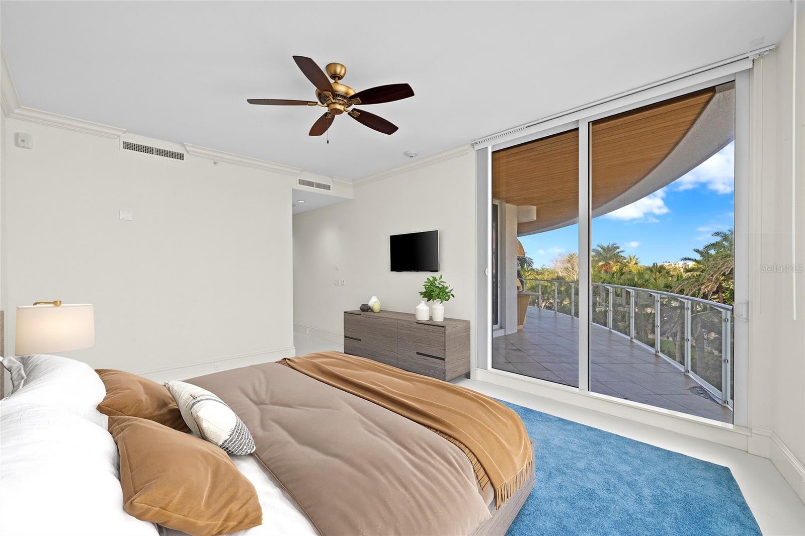 ARIA LONGBOAT KEY - Residential
