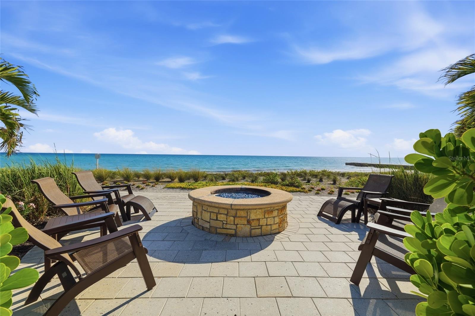 ARIA LONGBOAT KEY - Residential