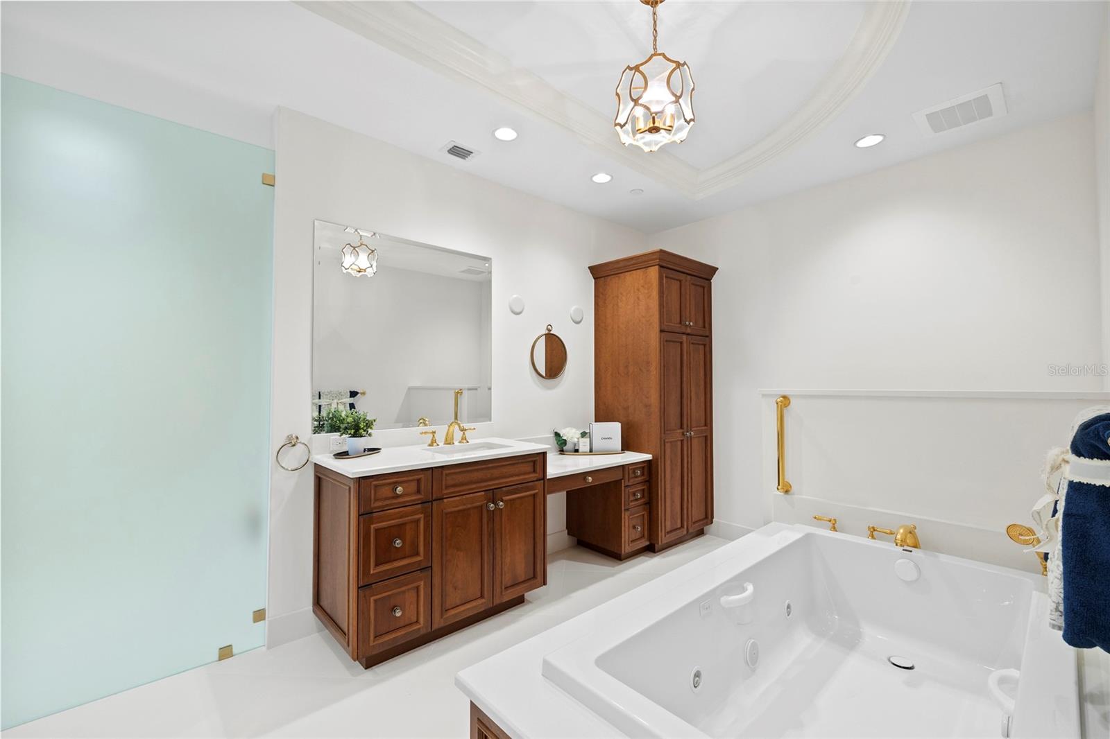 ARIA LONGBOAT KEY - Residential