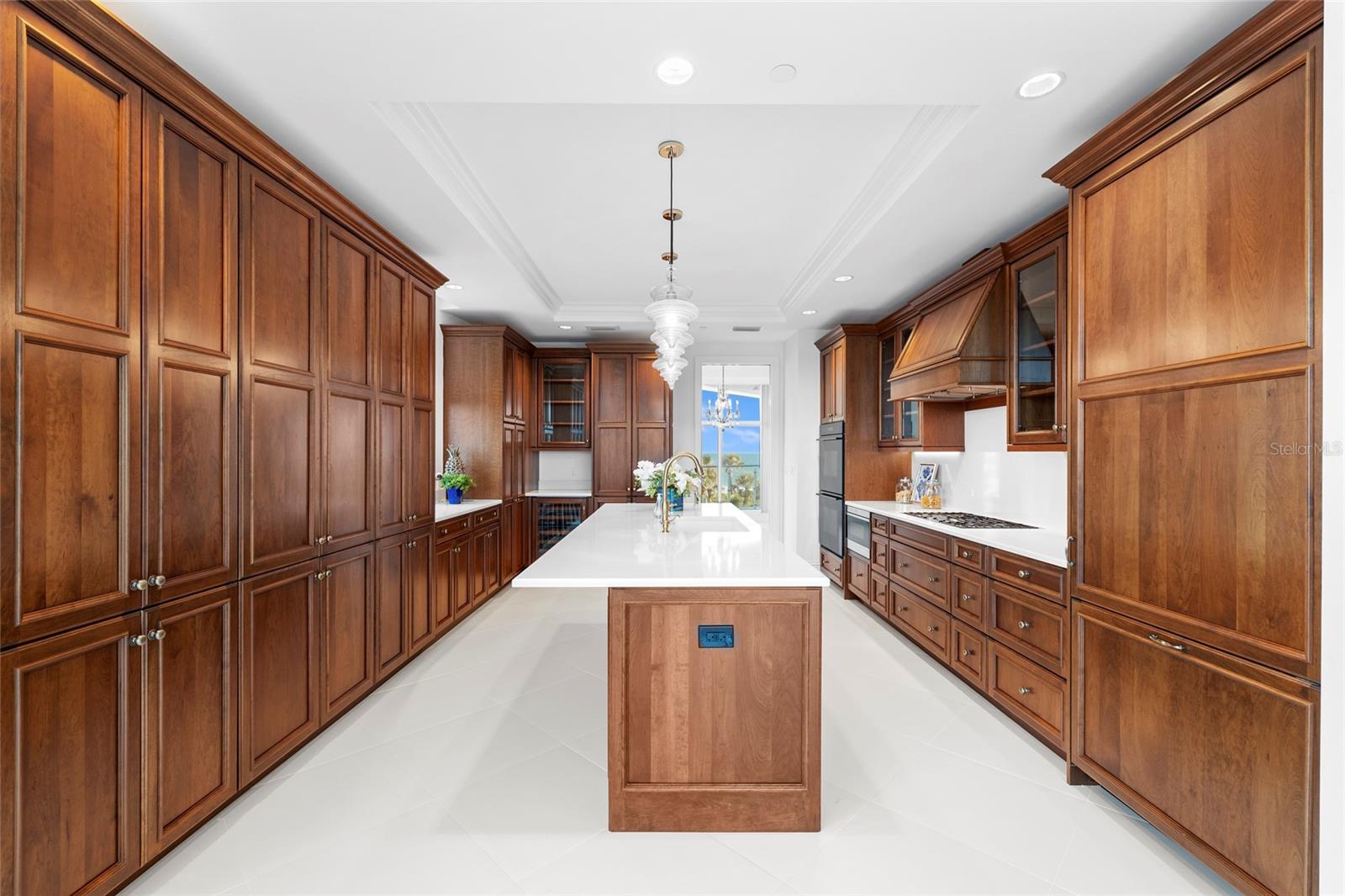 ARIA LONGBOAT KEY - Residential
