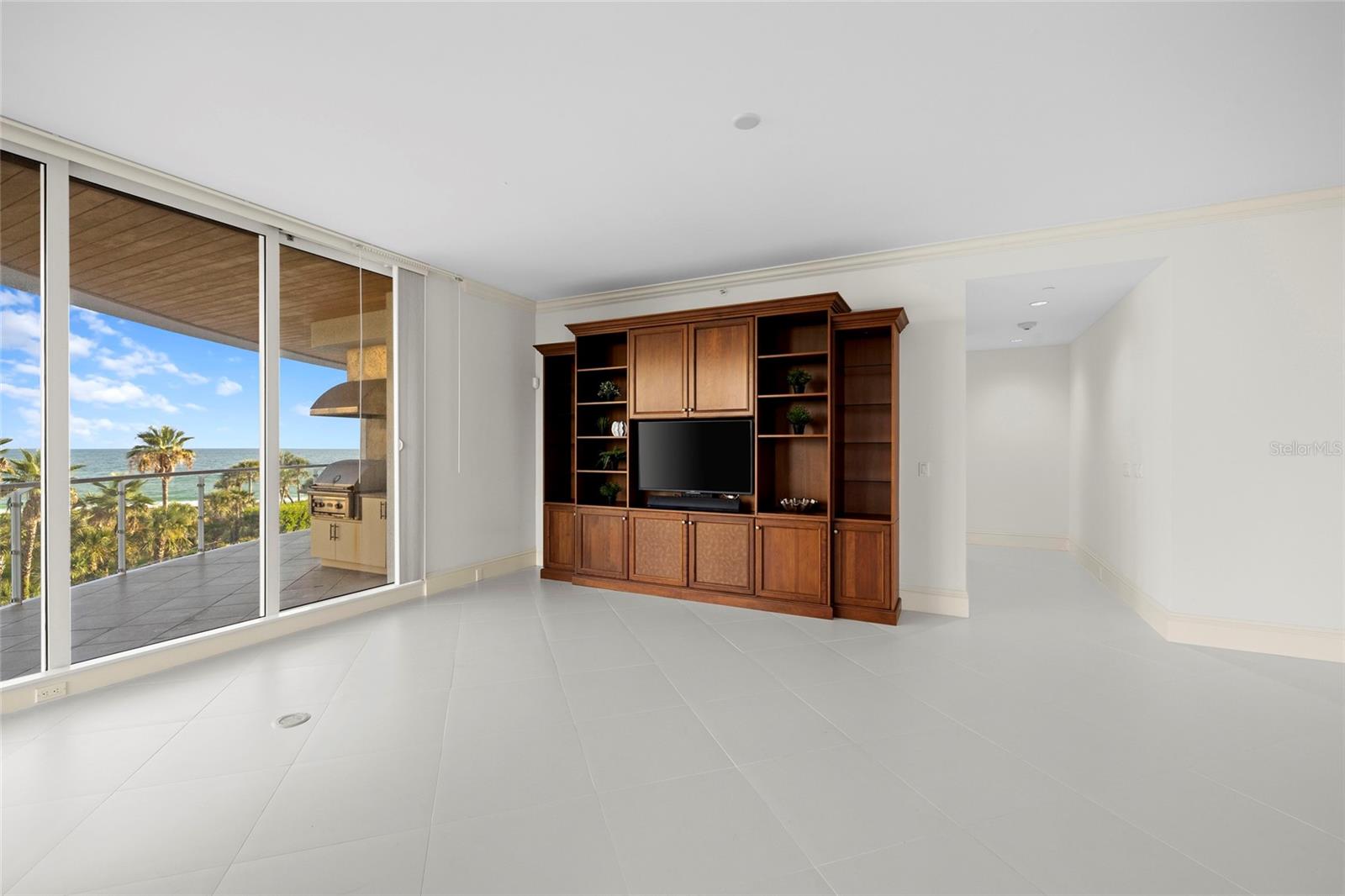 ARIA LONGBOAT KEY - Residential