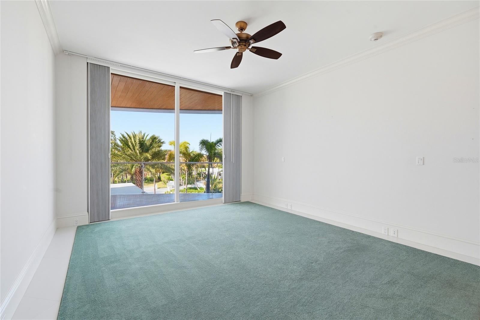 ARIA LONGBOAT KEY - Residential