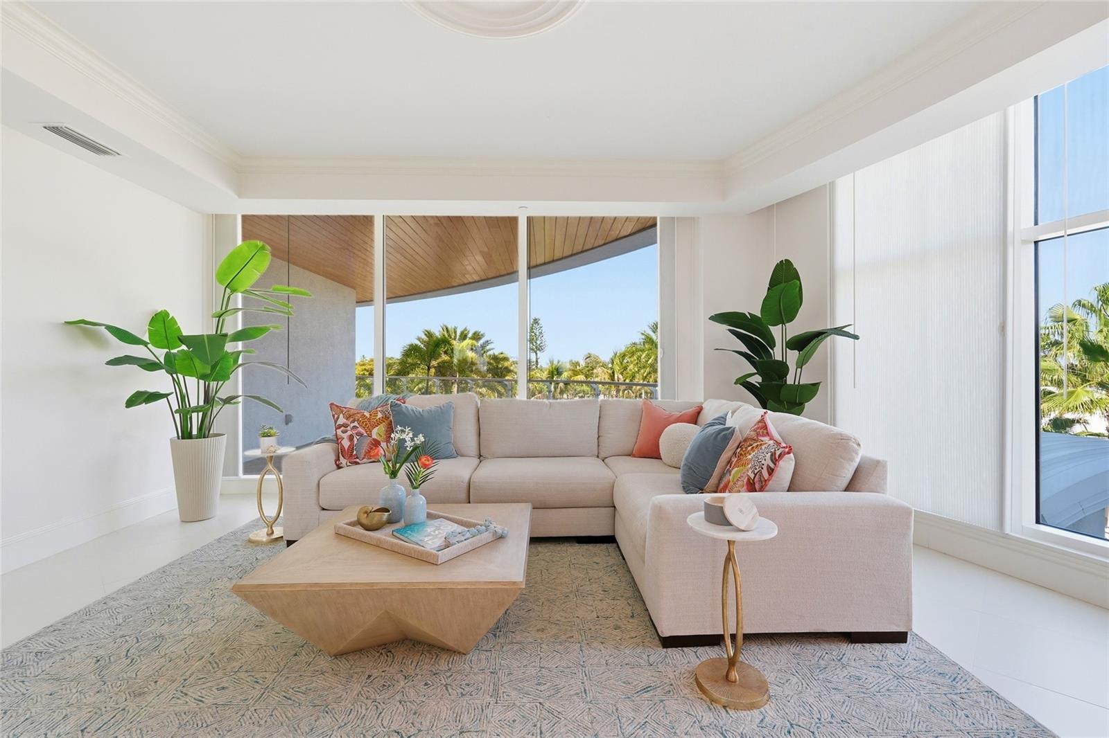 ARIA LONGBOAT KEY - Residential