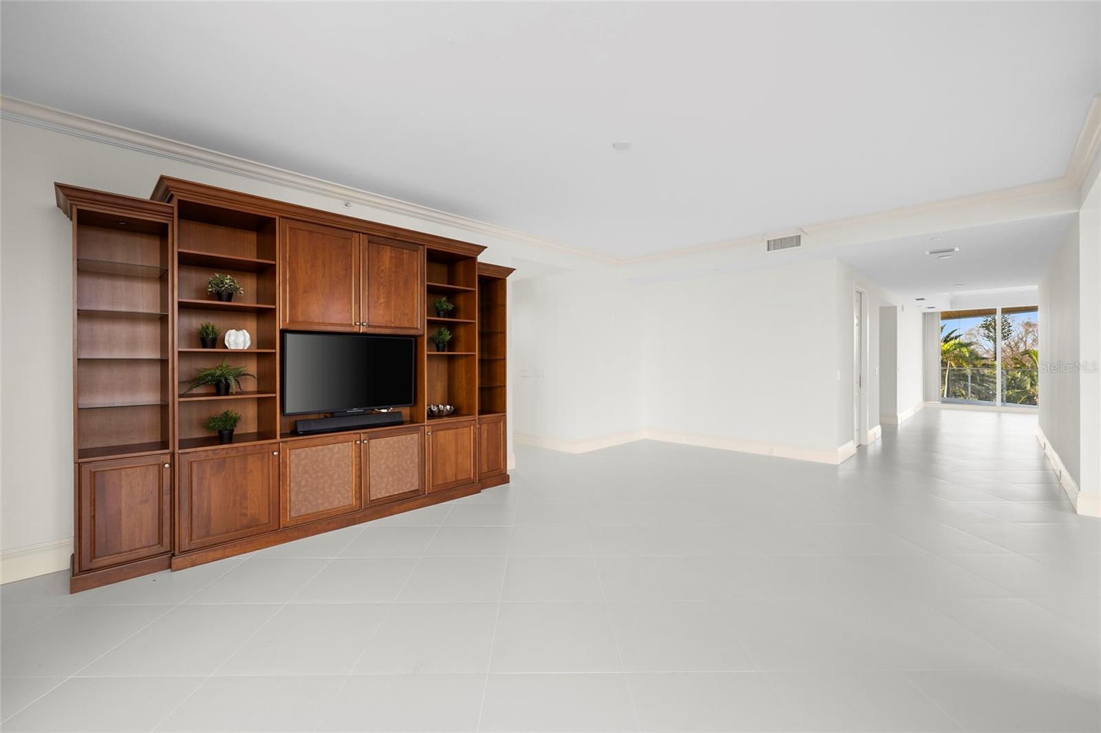 ARIA LONGBOAT KEY - Residential