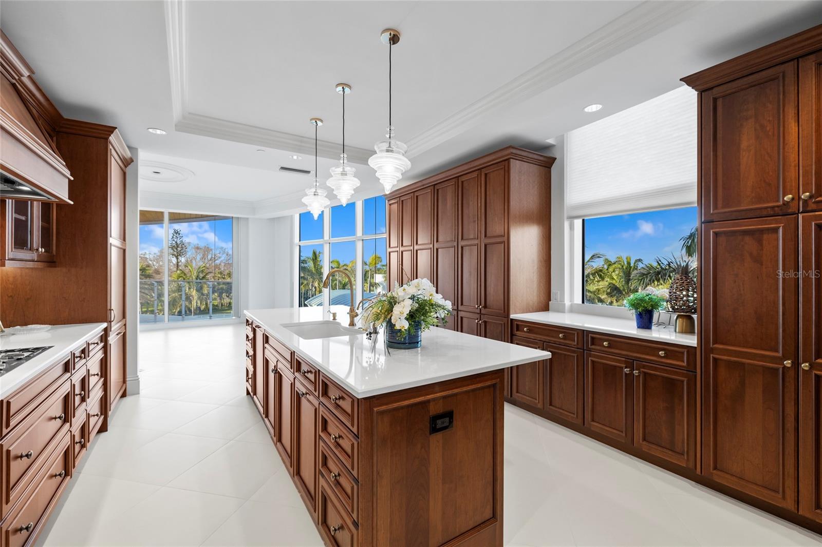 ARIA LONGBOAT KEY - Residential