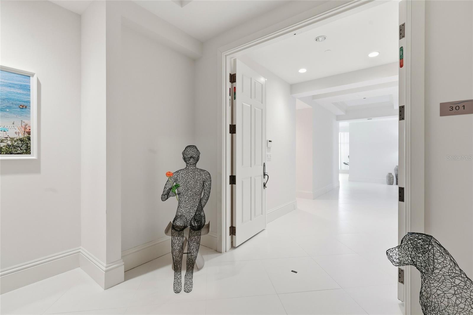 2251 GULF OF MEXICO DRIVE 301