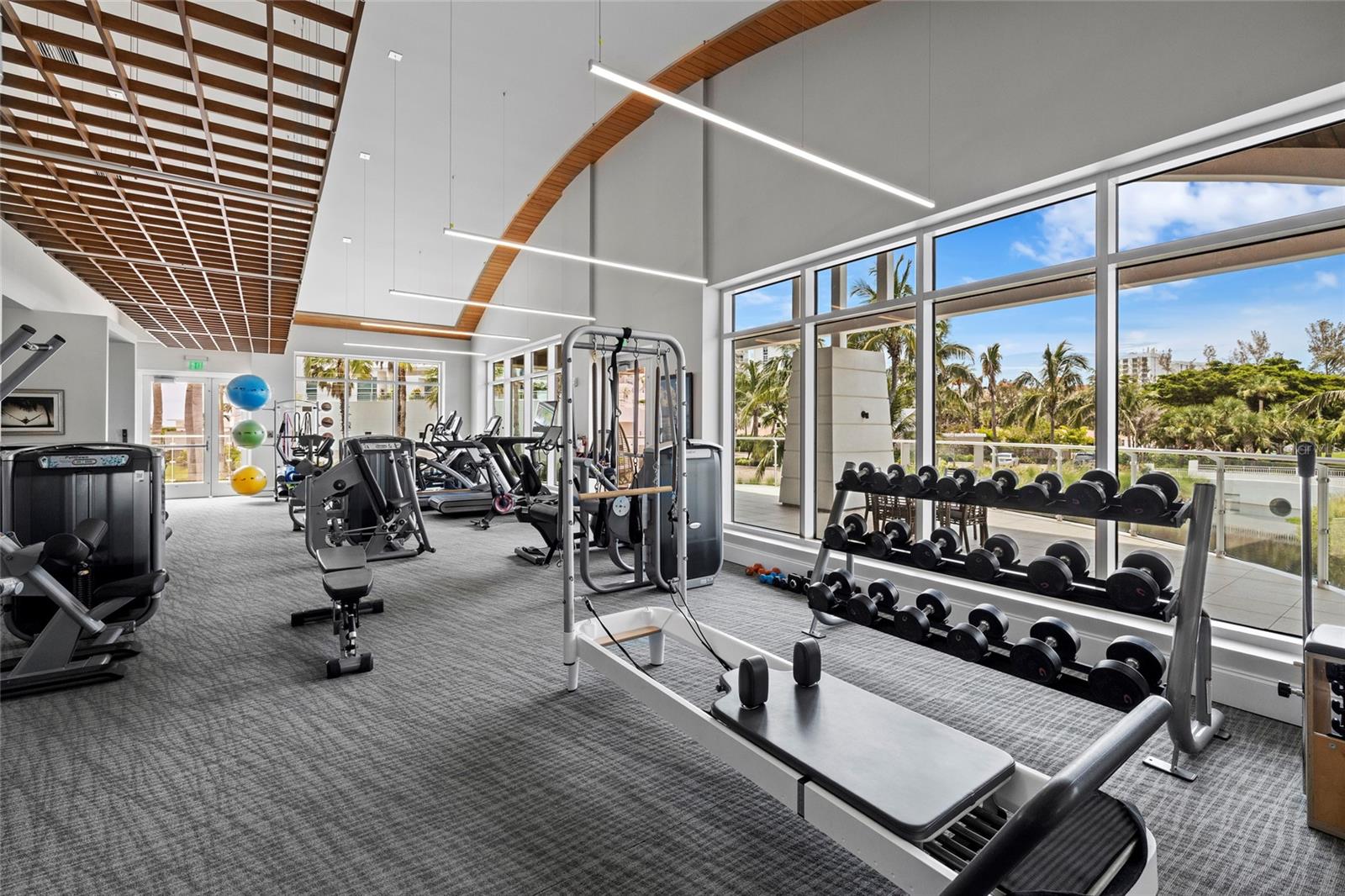 ARIA LONGBOAT KEY - Residential