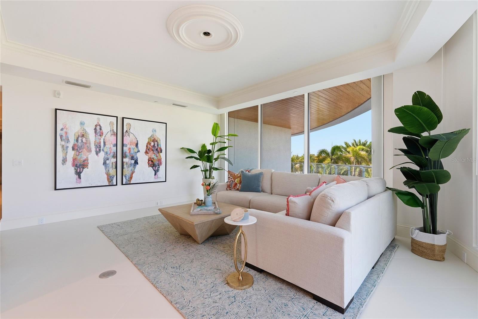ARIA LONGBOAT KEY - Residential