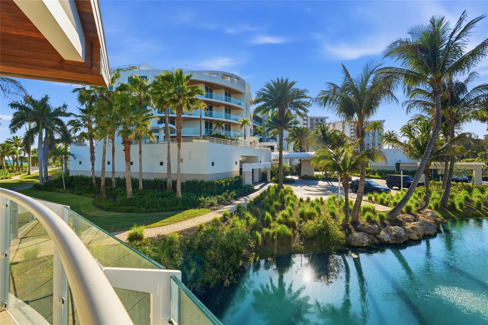 ARIA LONGBOAT KEY - Residential