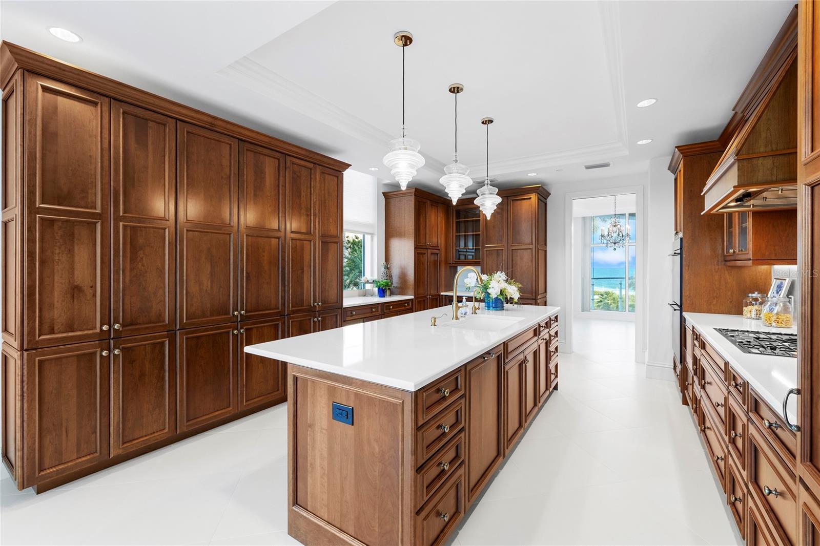 ARIA LONGBOAT KEY - Residential