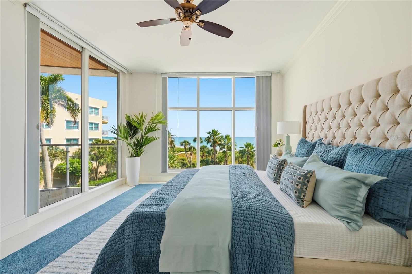 ARIA LONGBOAT KEY - Residential